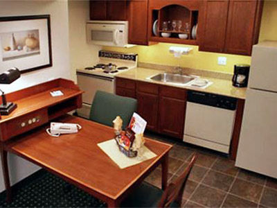 Hotel By Marriott Medical Center/nrg Park 3*