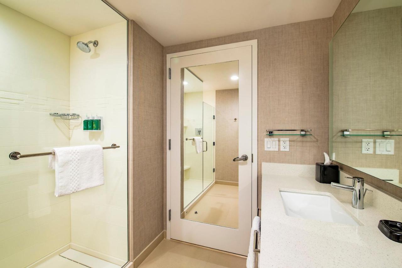By Marriott Medical Center/nrg Park