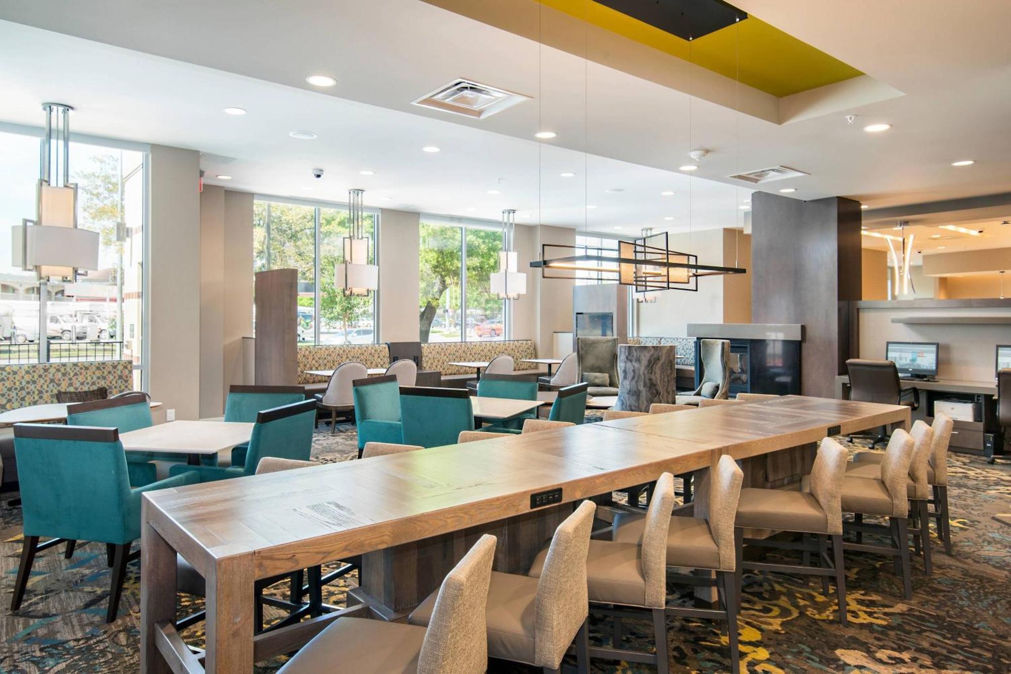 By Marriott Medical Center/nrg Park